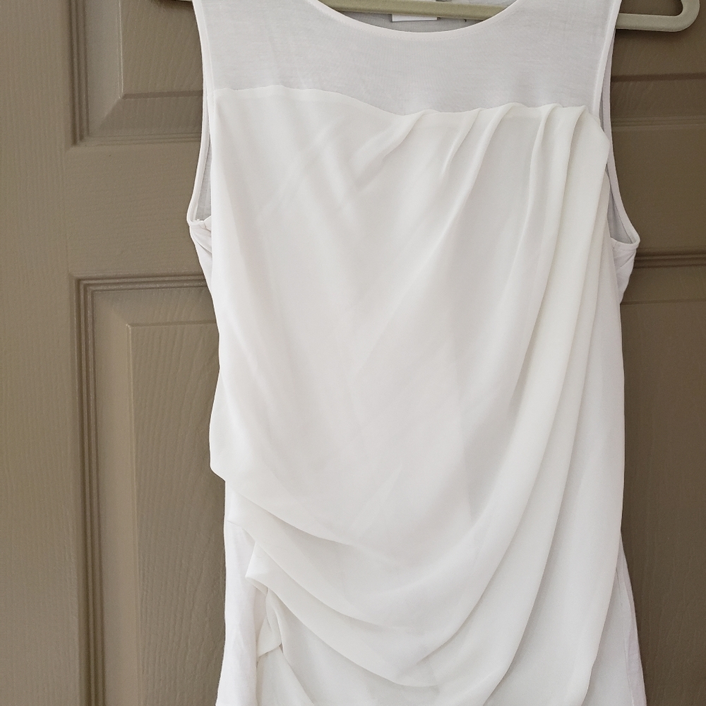 DKNY top